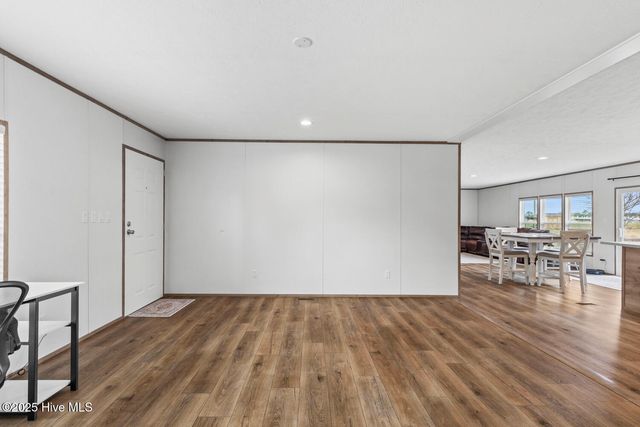 292 Sand Ridge Road, Beulaville, NC 28518