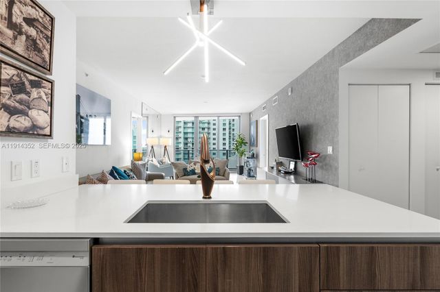 488 NE 18th St 4309, Miami, FL 33132