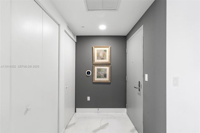 488 NE 18th St 4309, Miami, FL 33132