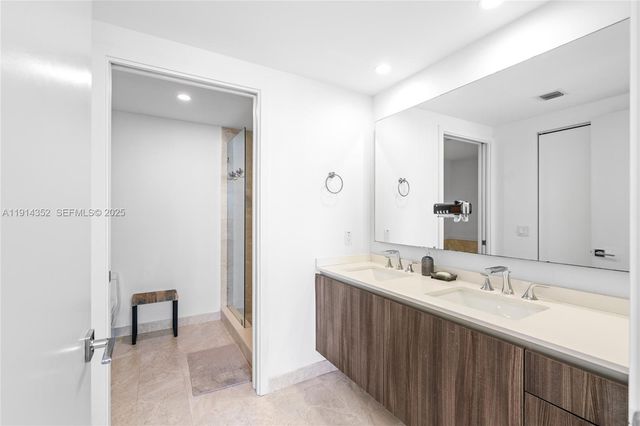 488 NE 18th St 4309, Miami, FL 33132