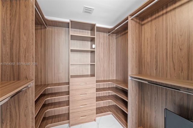 488 NE 18th St 4309, Miami, FL 33132