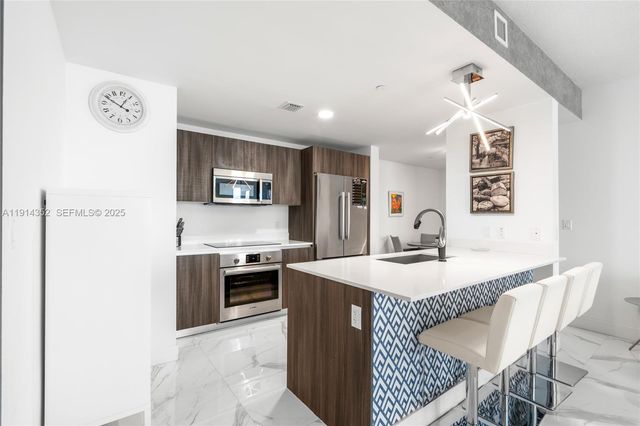 488 NE 18th St 4309, Miami, FL 33132