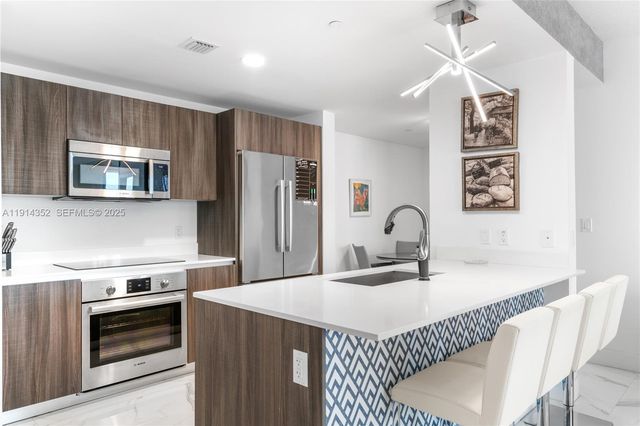 488 NE 18th St 4309, Miami, FL 33132