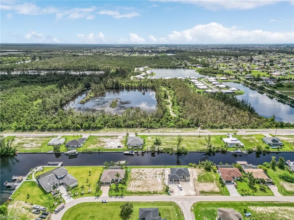 2521 NW 41st AVE, Cape Coral, FL 33993