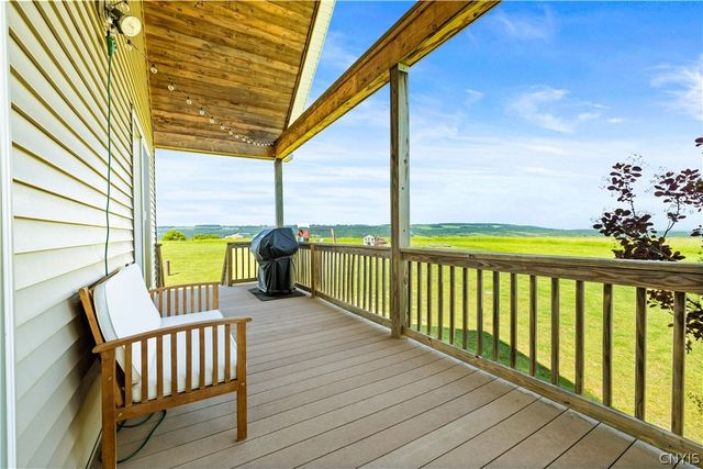 6355 Sullivan Road, Stockbridge, NY 13409