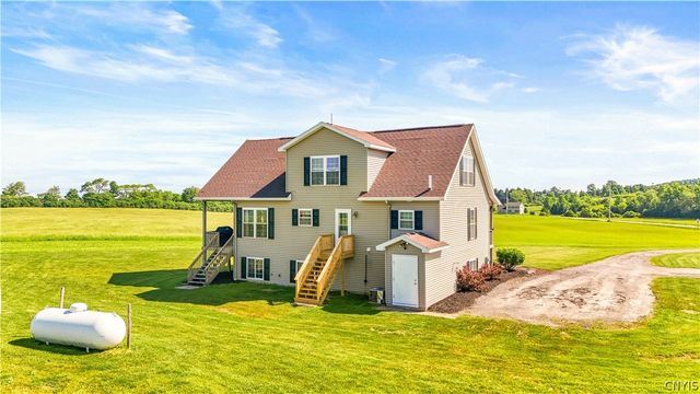 6355 Sullivan Road, Stockbridge, NY 13409