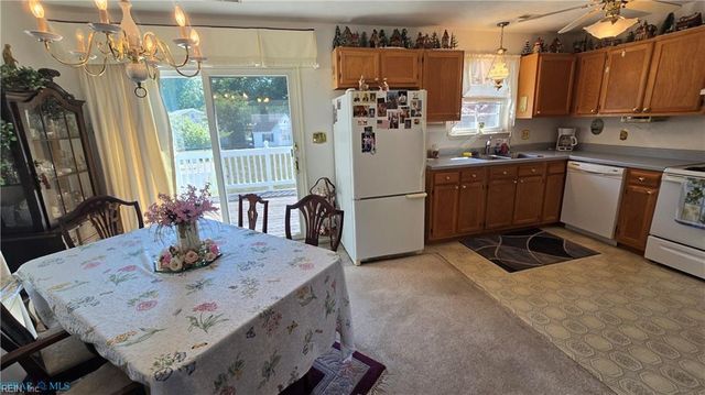 59 Double Cross CT, Mathews, VA 23109