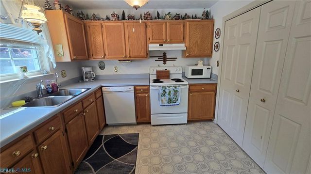 59 Double Cross CT, Mathews, VA 23109