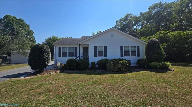 59 Double Cross CT, Mathews, VA 23109