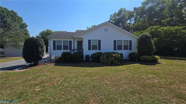59 Double Cross CT, Mathews, VA 23109