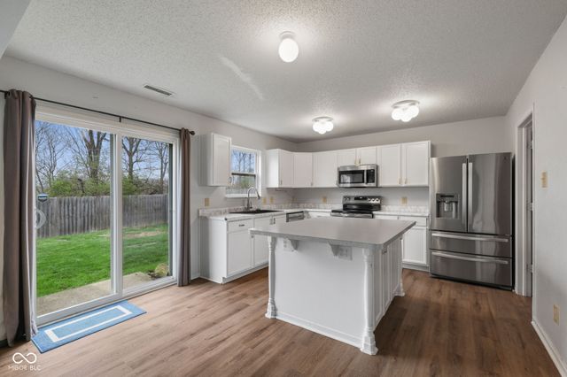 9116 Centenary Court, Camby, IN 46113