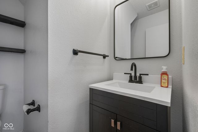 9116 Centenary Court, Camby, IN 46113