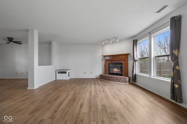 9116 Centenary Court, Camby, IN 46113