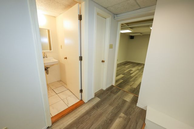 1026 Chestnut St B, Newton, MA 02464