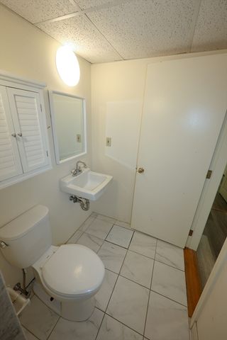1026 Chestnut St B, Newton, MA 02464
