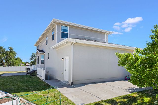 1319 W 650 S, Syracuse, UT 84075
