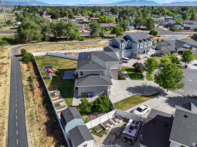 1319 W 650 S, Syracuse, UT 84075