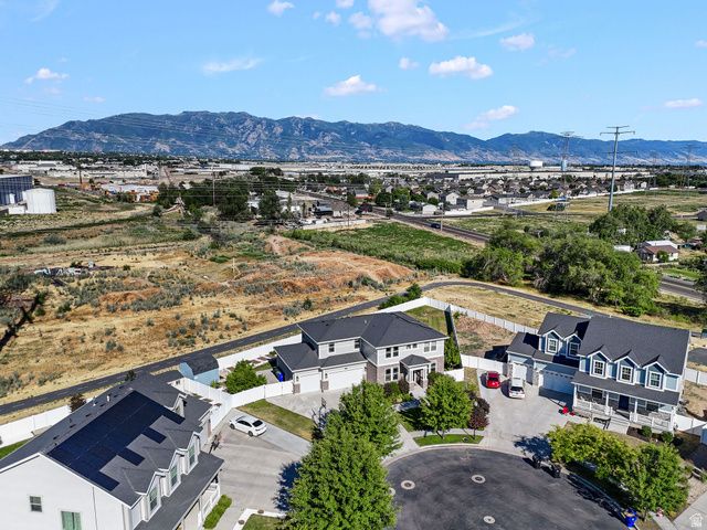 1319 W 650 S, Syracuse, UT 84075