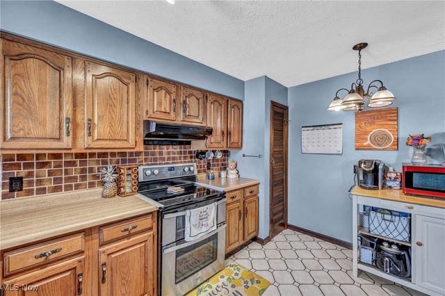 36001 Freed Court, Eastlake, OH 44095