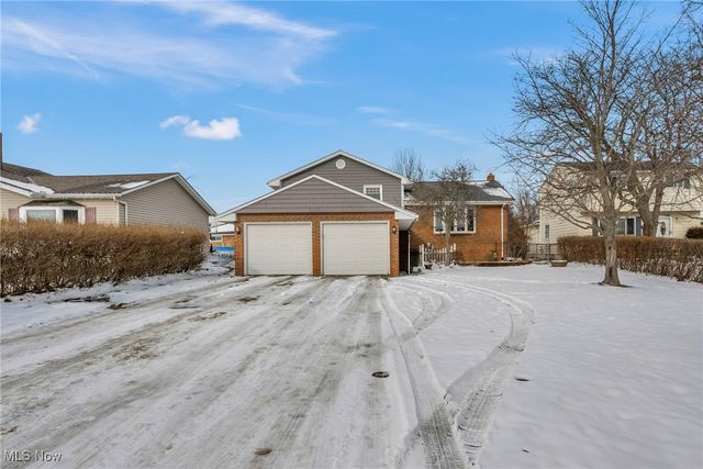 36001 Freed Court, Eastlake, OH 44095