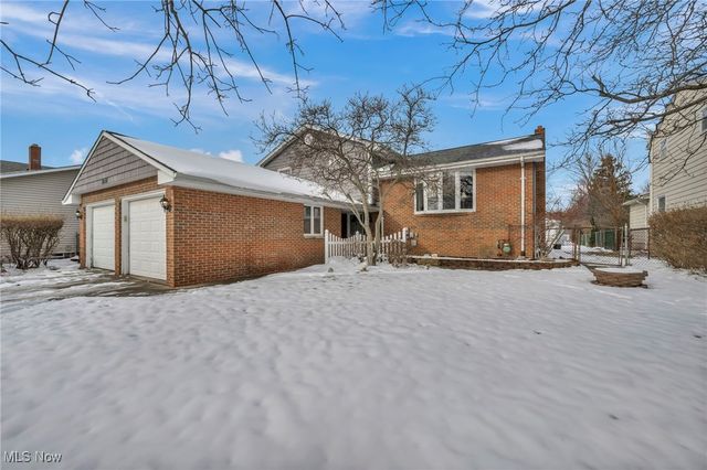 36001 Freed Court, Eastlake, OH 44095