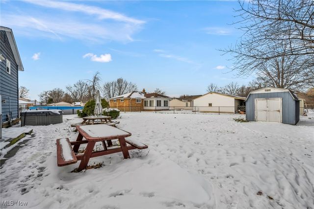 36001 Freed Court, Eastlake, OH 44095