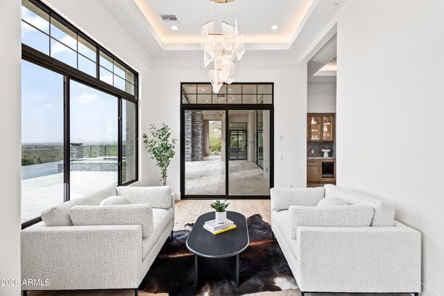 11520 E DREYFUS Avenue, Scottsdale, AZ 85259