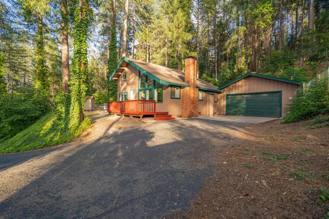 28020 Manzanita Trl, Colfax, CA 95713