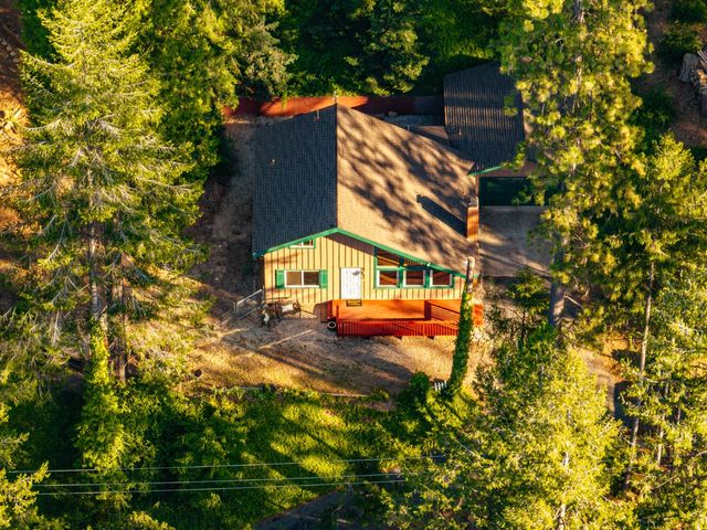 28020 Manzanita Trl, Colfax, CA 95713