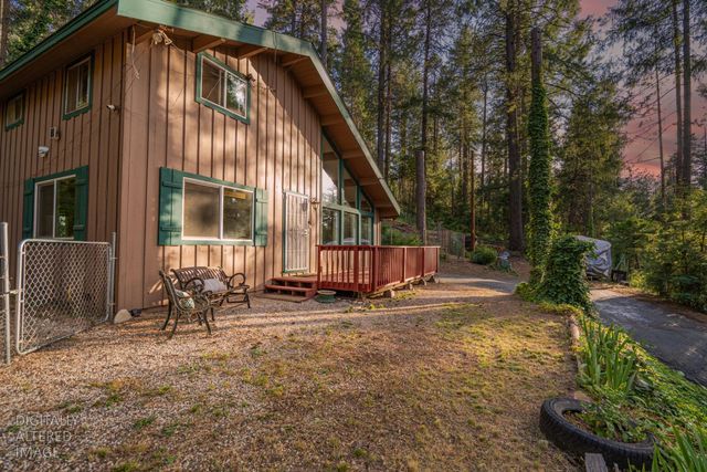 28020 Manzanita Trl, Colfax, CA 95713