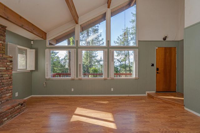 28020 Manzanita Trl, Colfax, CA 95713