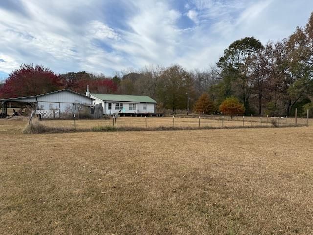 275 FRITTON SPUR RD, Middleton, TN 38052