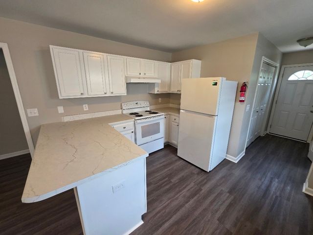 1825 Hermosa St, Nashville, TN 37208