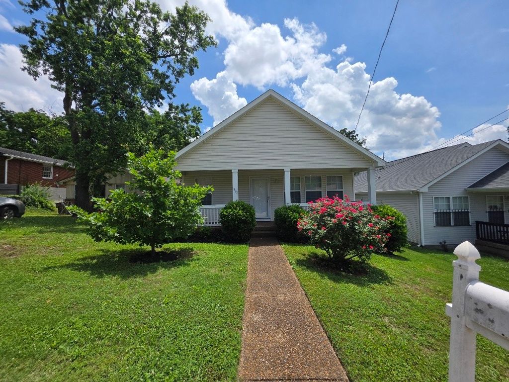 1825 Hermosa St, Nashville, TN 37208
