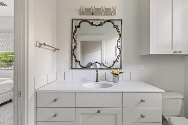 1810 W 29TH ST, Austin, TX 78703