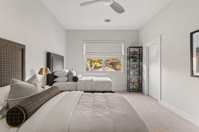 1810 W 29TH ST, Austin, TX 78703