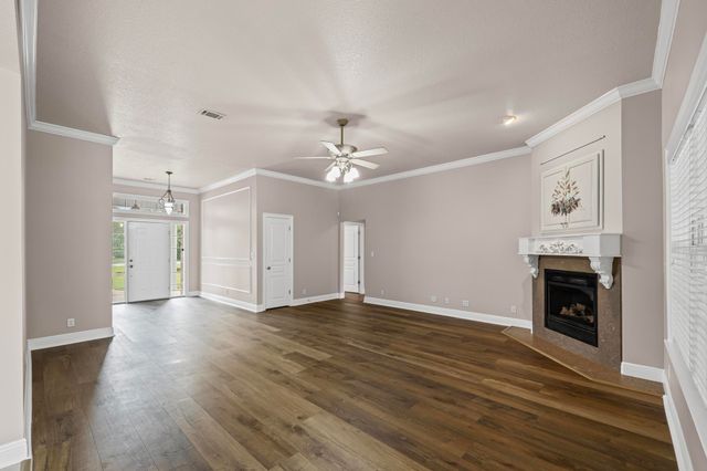 3069 Stamps Avenue, Crestview, FL 32539