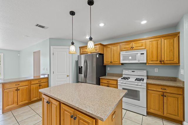 3069 Stamps Avenue, Crestview, FL 32539