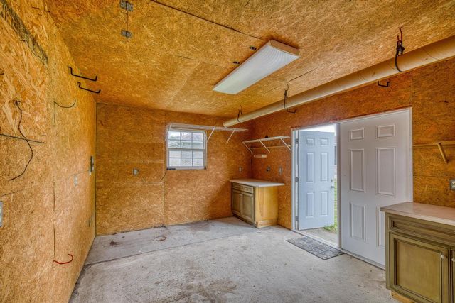 3069 Stamps Avenue, Crestview, FL 32539