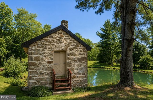 108 SHEEDER RD, Phoenixville, PA 19460