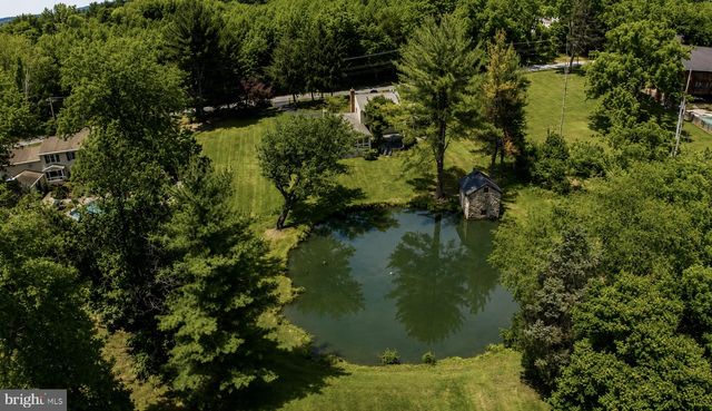 108 SHEEDER RD, Phoenixville, PA 19460