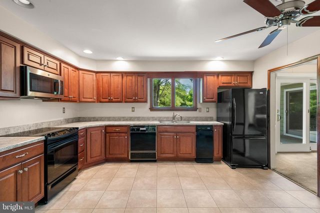 108 SHEEDER RD, Phoenixville, PA 19460