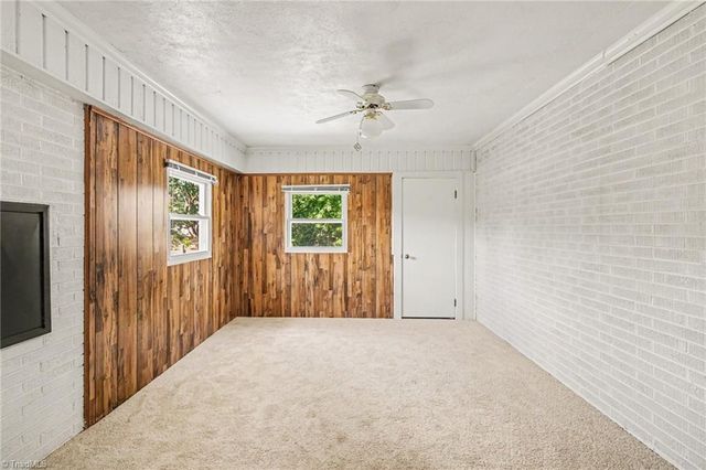 4380 Wesmar Drive, Pfafftown, NC 27040