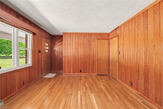 4380 Wesmar Drive, Pfafftown, NC 27040