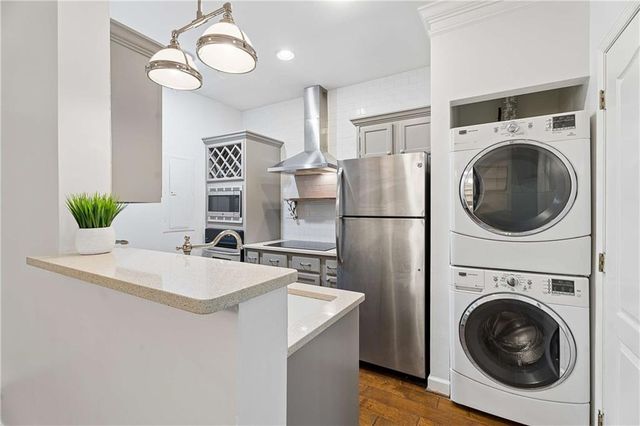 175 15th Street NE 105, Atlanta, GA 30309