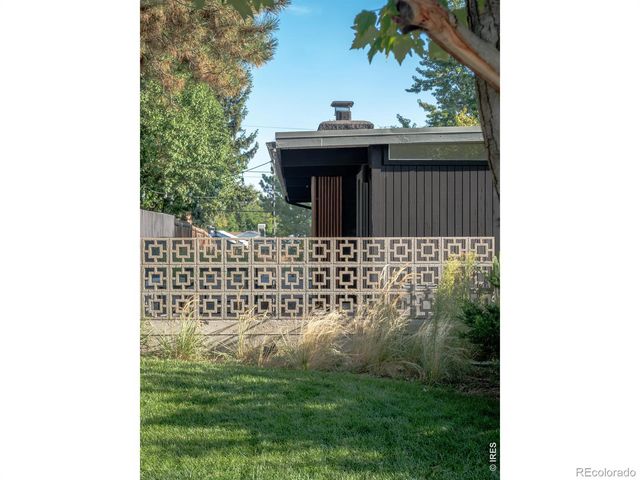 4721 E Idaho Place, Denver, CO 80222