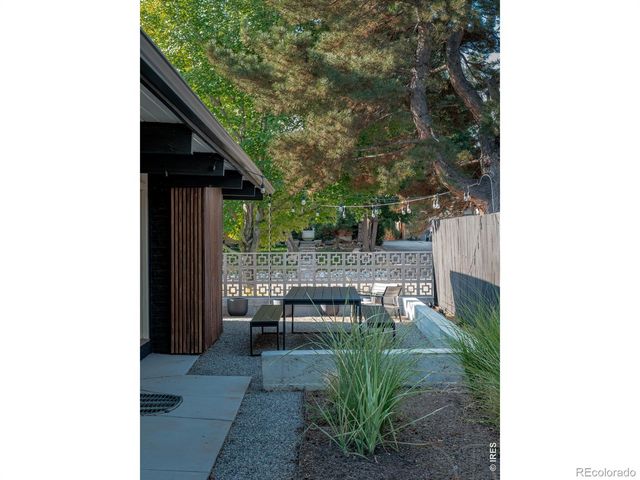 4721 E Idaho Place, Denver, CO 80222