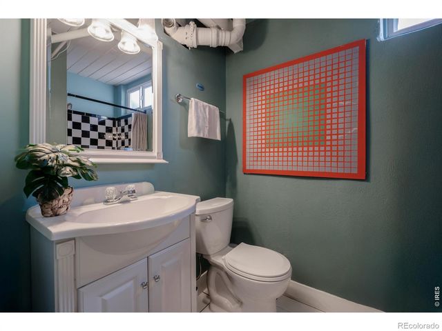 4721 E Idaho Place, Denver, CO 80222