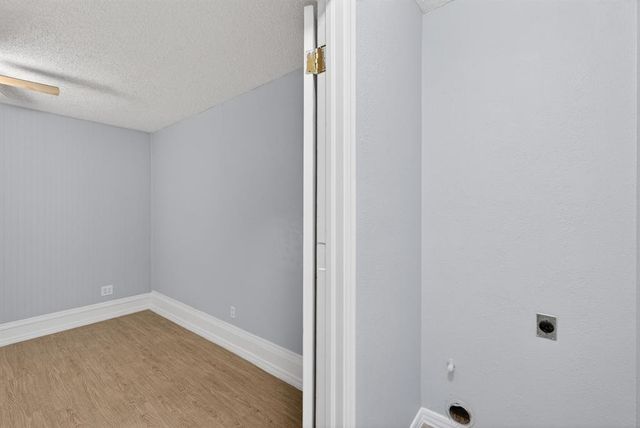 1400 Pennington Avenue, Edmond, OK 73012