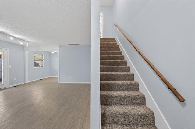 1400 Pennington Avenue, Edmond, OK 73012